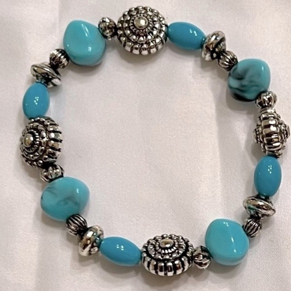 Anthropologie Jewelry - Anthropologie Silver and Turquoise Beaded Bracelet